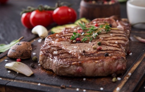 Argentin steak Chimichurrival